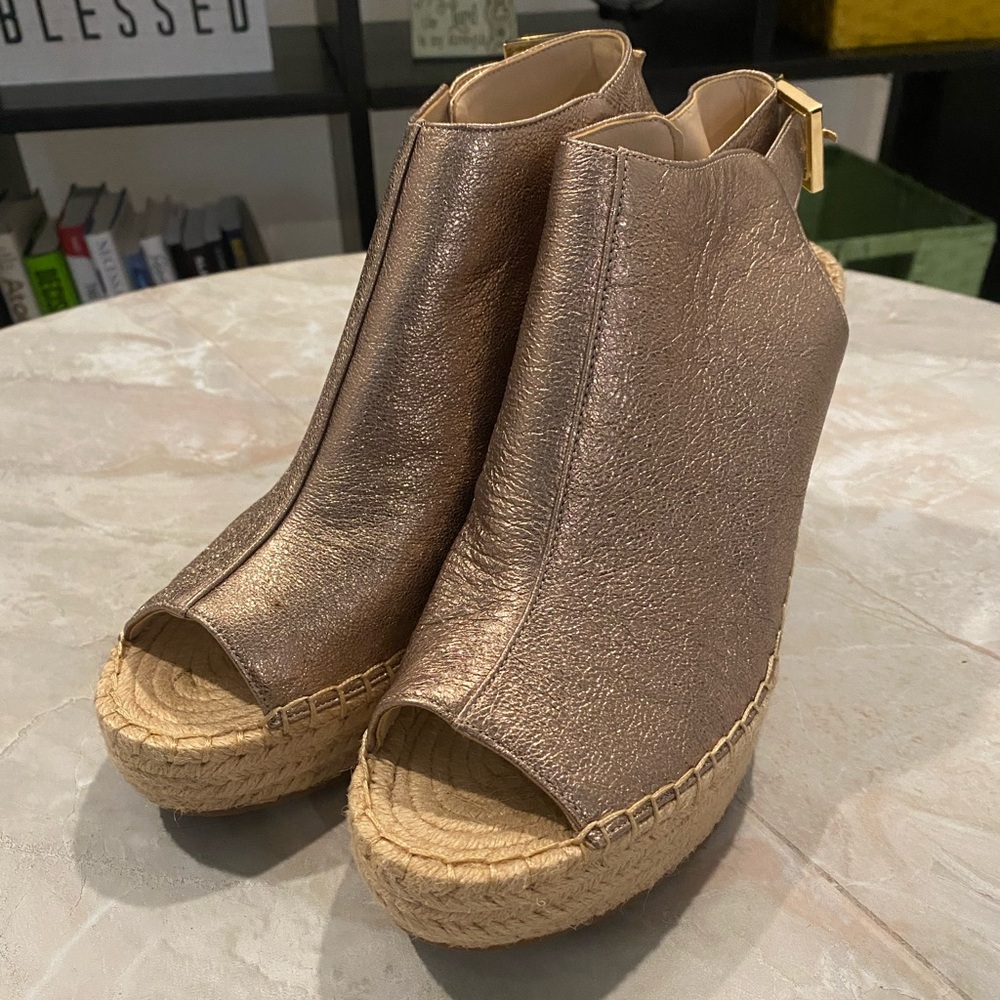 Kenneth Cole Espadrille Peep Toe